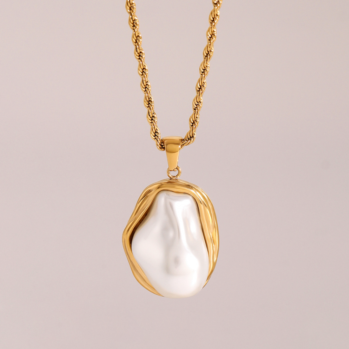 Carly Pearl Pendant