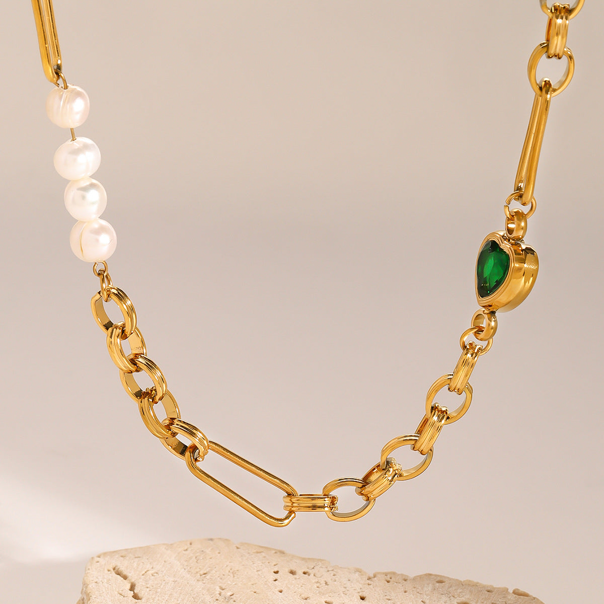 Maddison Pearl Necklace