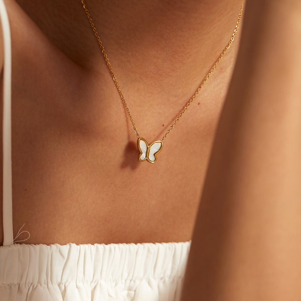Flutterby Perle Mor Skjell Kaklo Papuošalas