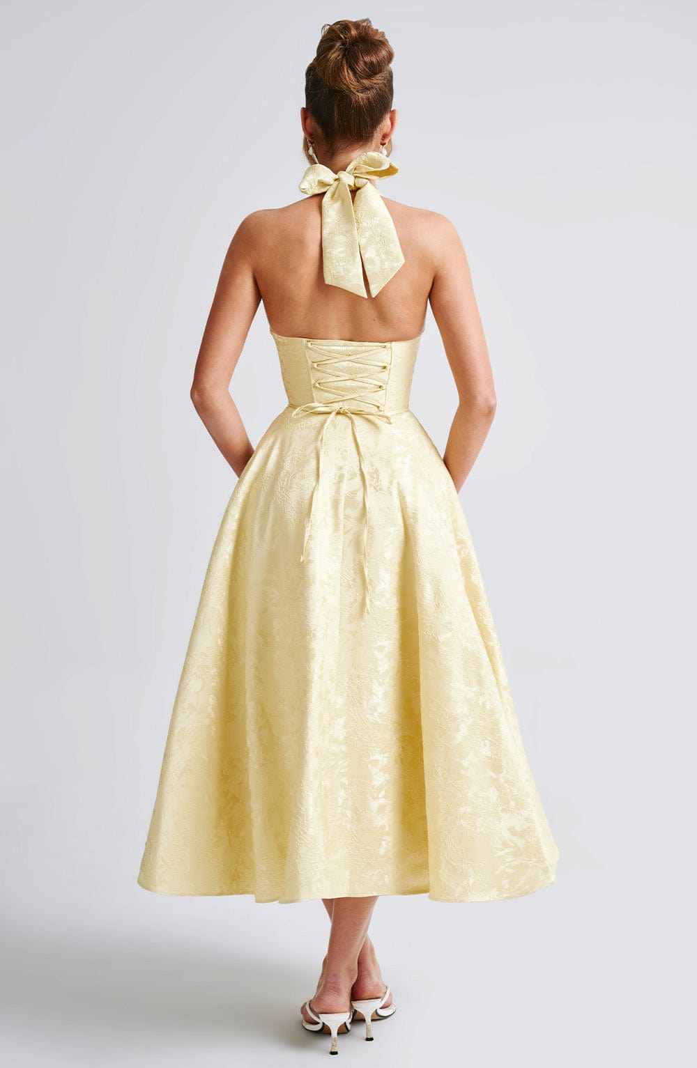 Isabelle | Šiku Midi Dress