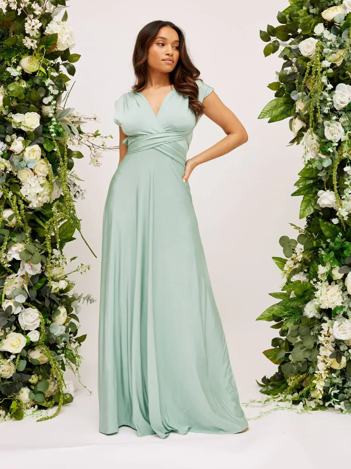 Nicole Mae | Universal Elegance Dress