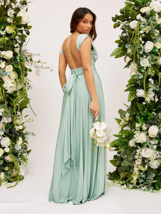 Nicole Mae | Universal Elegance Dress