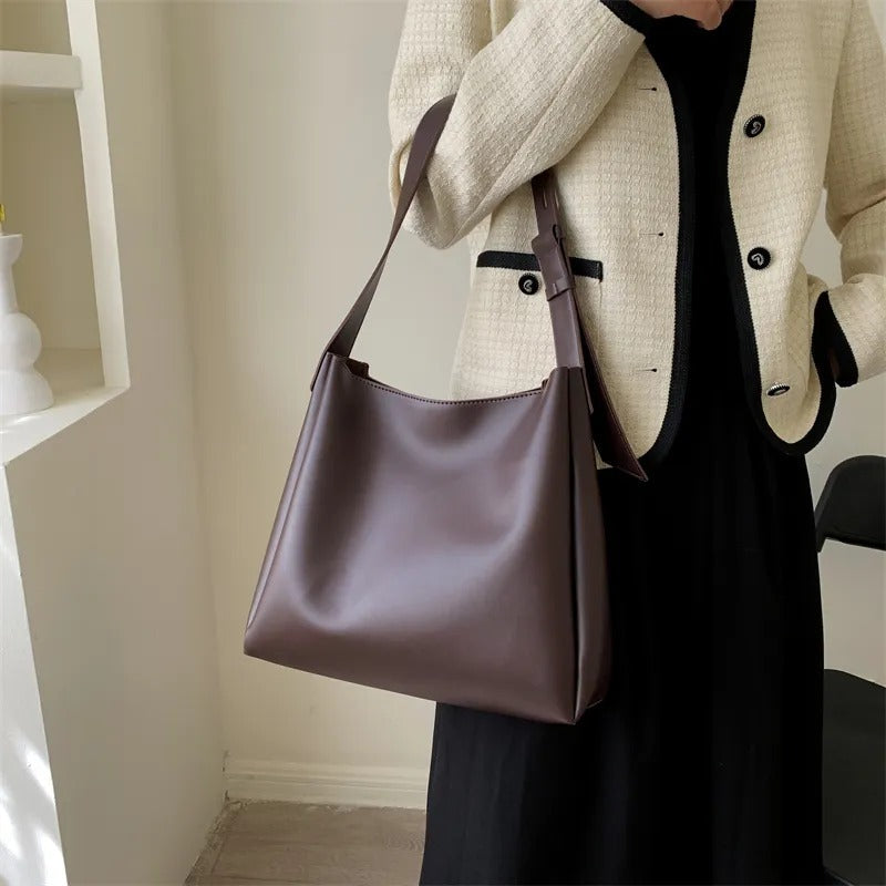 Zara - Didelė Moteriška Rankinė