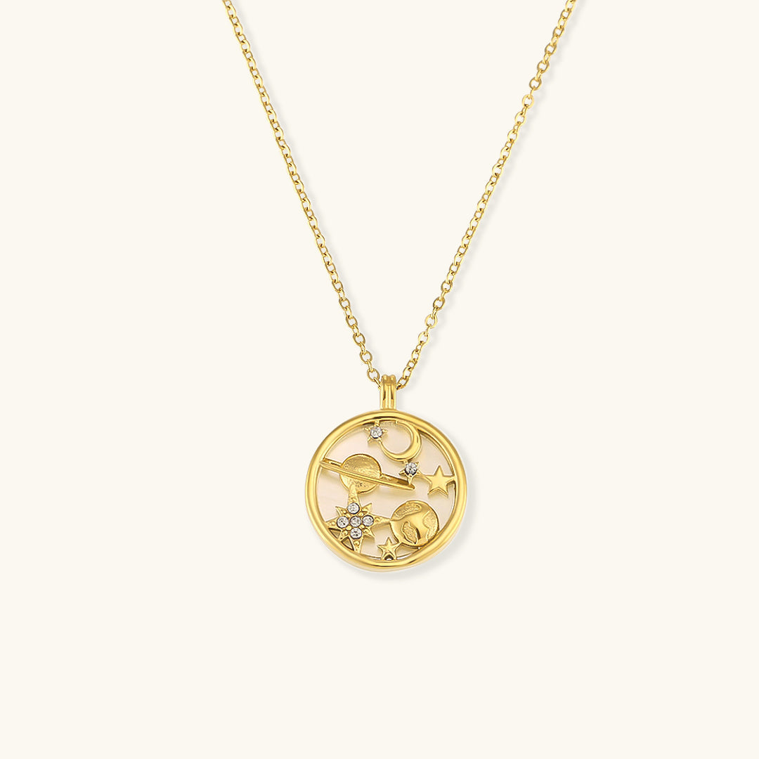 Constance Auksinė Kaklo Grandinė" can be rewritten as "Constance Gold Necklace.