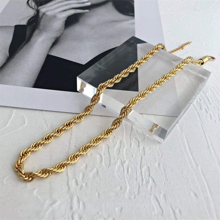 Bianca Gull Twisted Rope Necklace