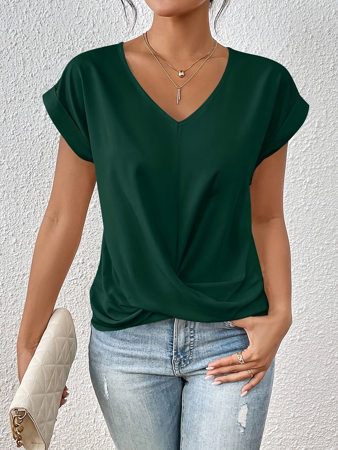 Cleo | Kasdienis V-žandikaulio T-shirt