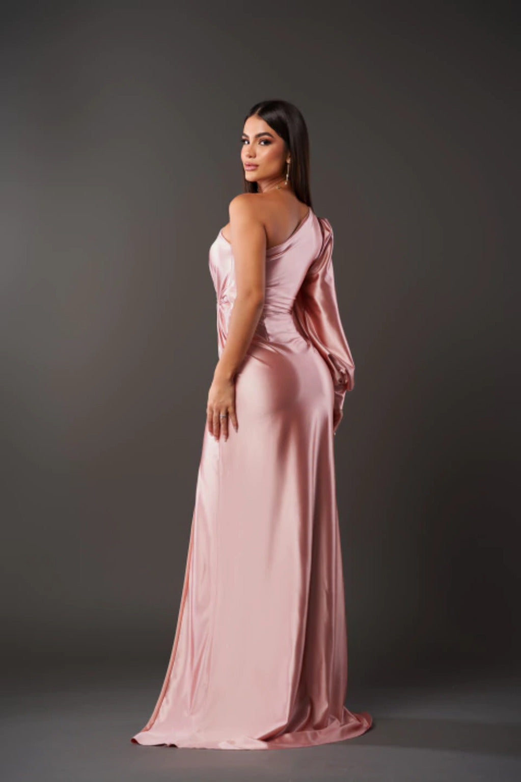 Anna | Elegantiška Silueto Suknelė