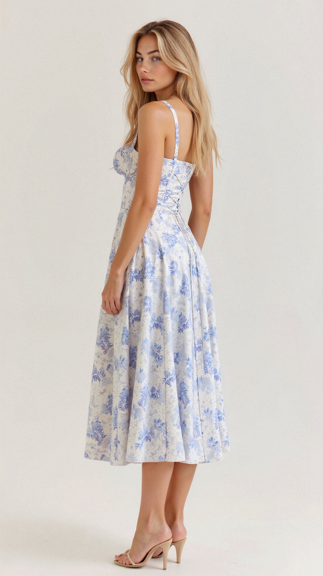 Kiana | Talė Dress