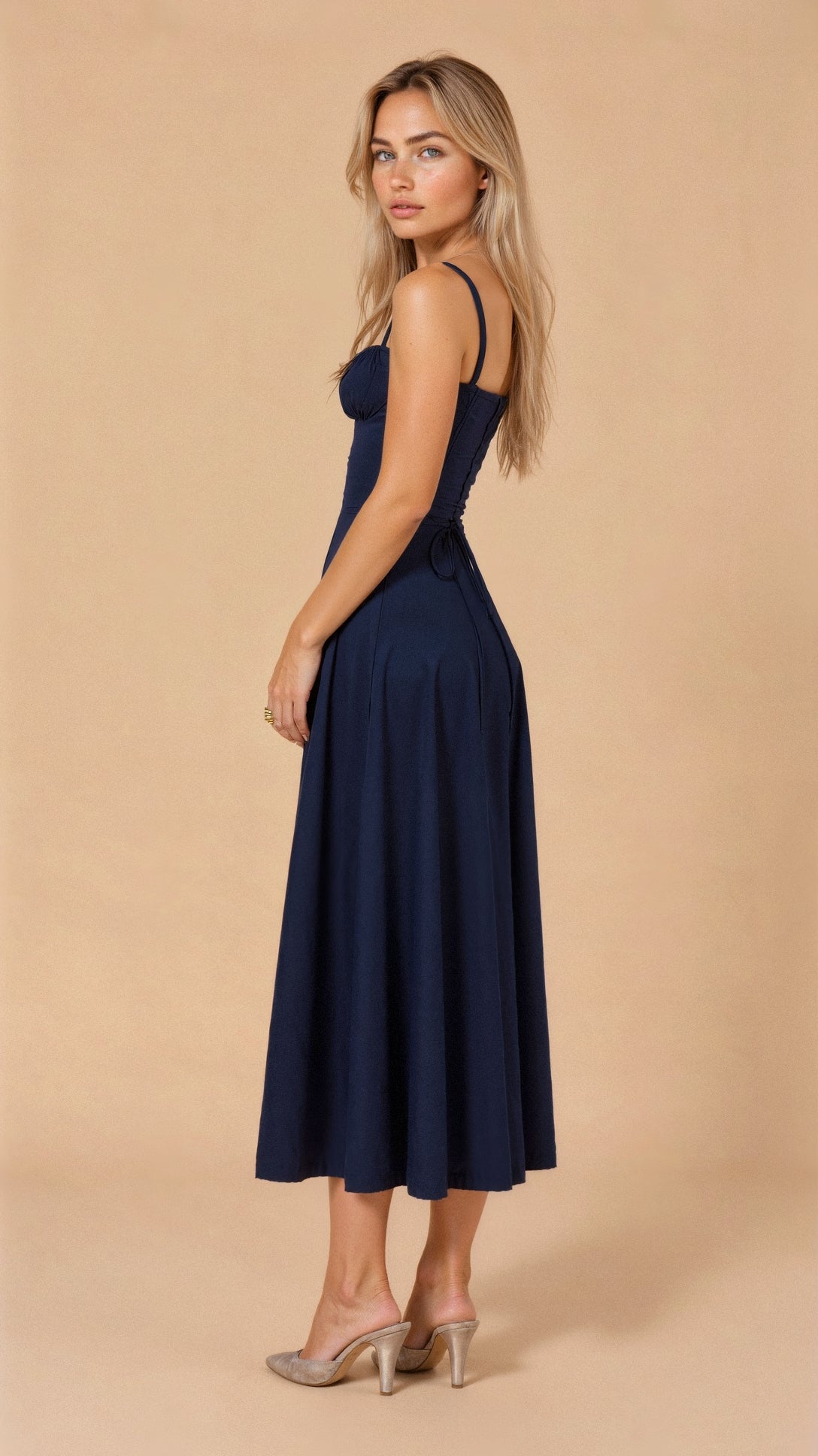 Kiana | Talė Dress