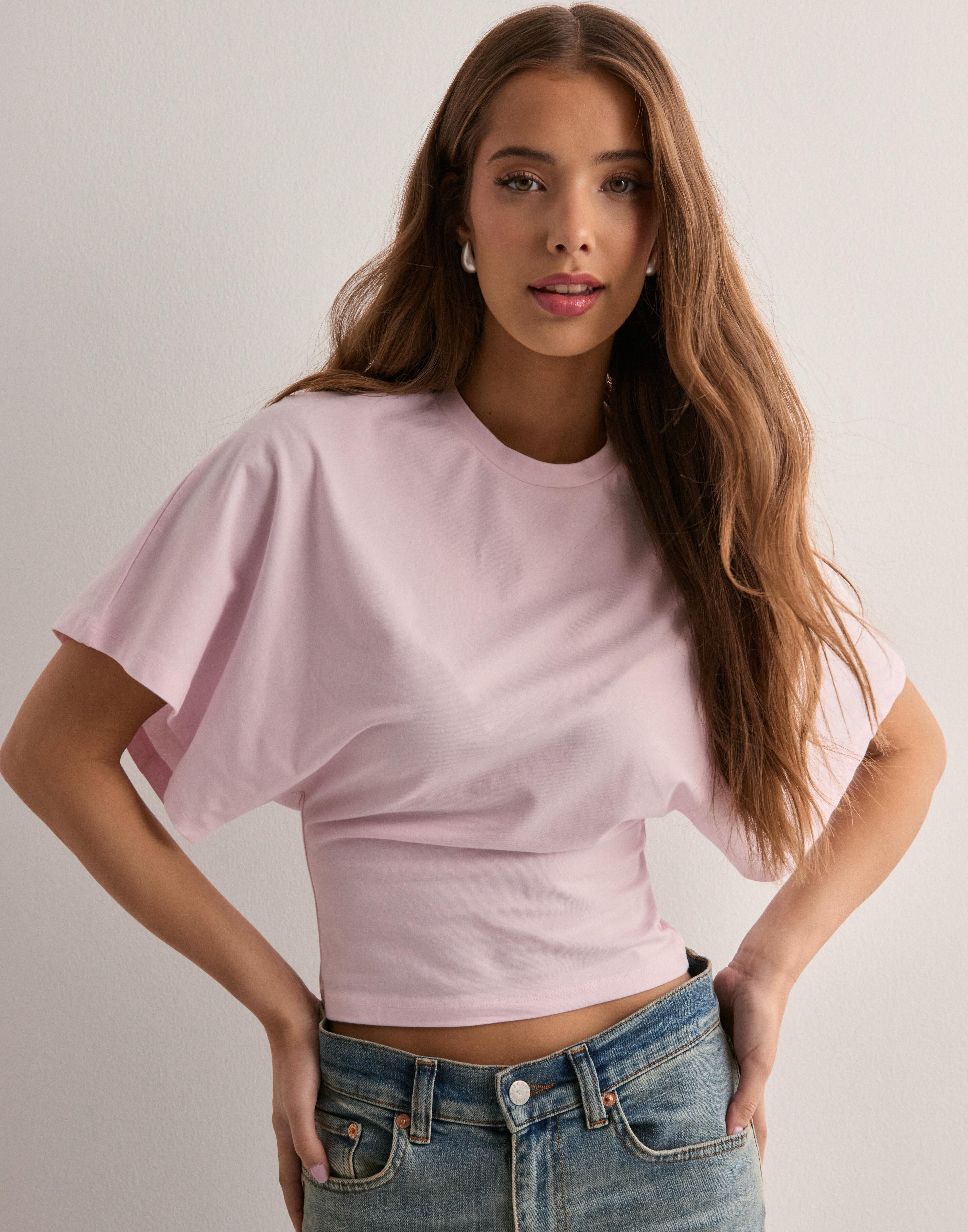 Pien | Minimalist T-Shirt